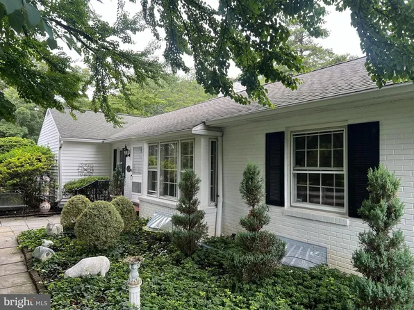 713 Kings Hwy, Moorestown, NJ 08057