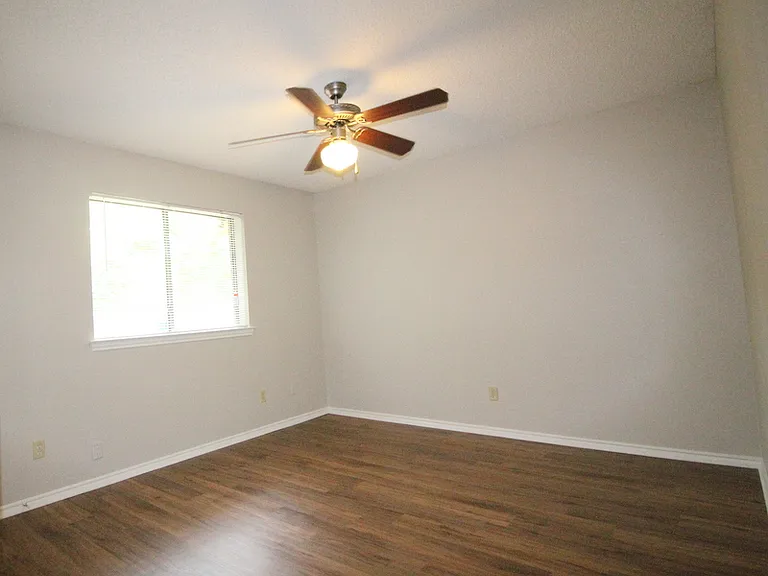 12029 Leisure Way — Photo 11