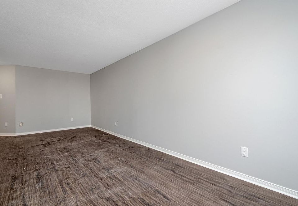 172 Flamborough Way Ottawa, ON, K2W1G6 Apartments for Rent Zillow