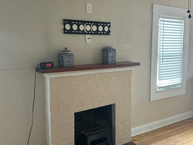 531 N K St — Photo 5