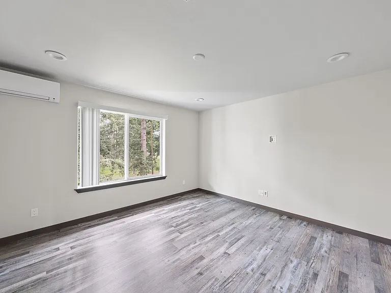 1621 SW Mulberry Pl #D304 — Photo 4