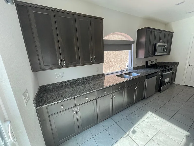 7801 Westwind Rd — Photo 15