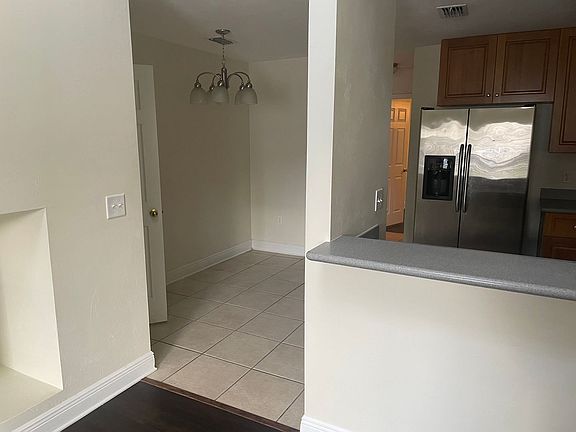 4th image of 3353 Sawtooth Dr