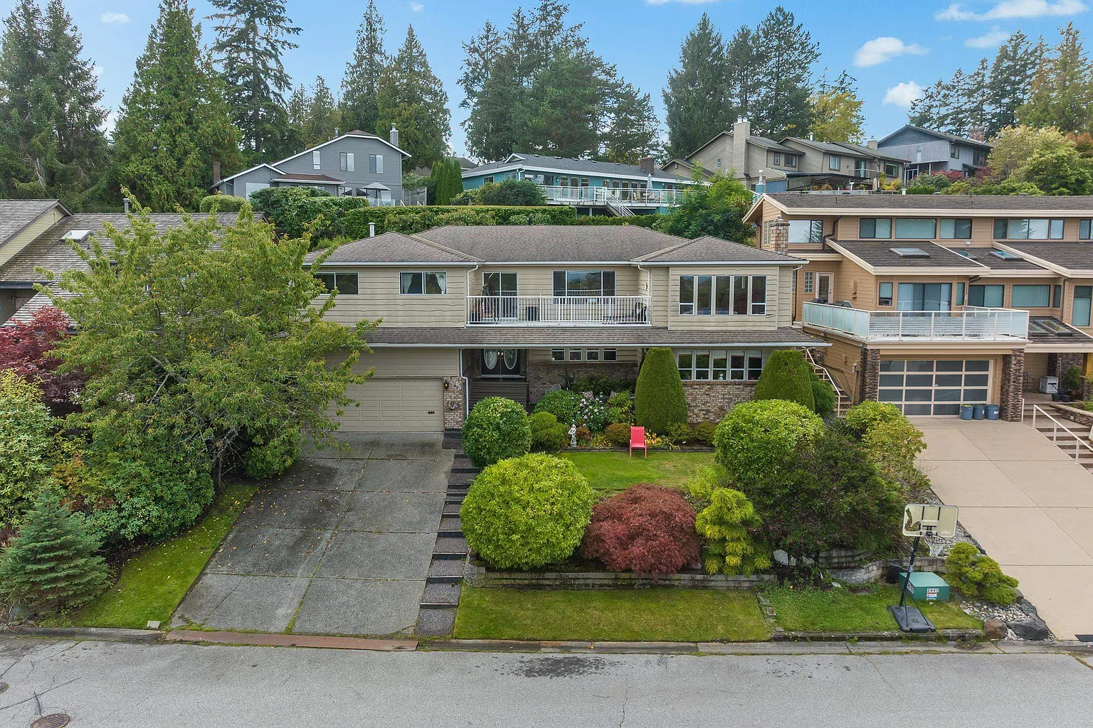 83 Woodland Dr photo 1