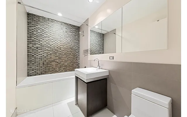 Rented by Douglas Elliman | media 18