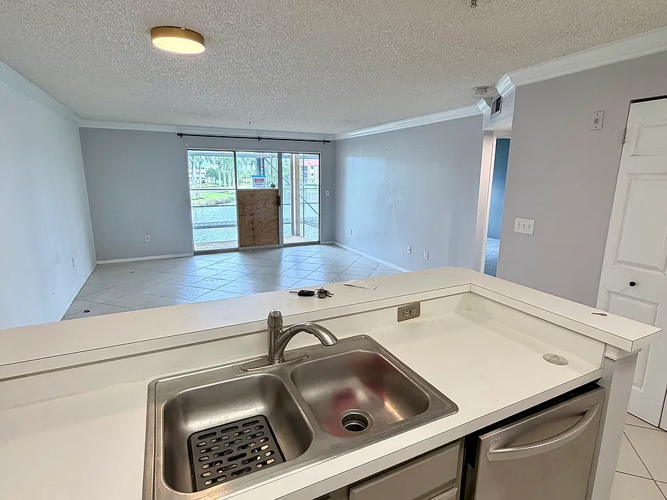 2400 Feather Sound Dr #1426