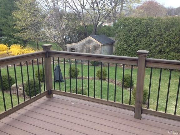 2nd image of 280 Fairfax Dr