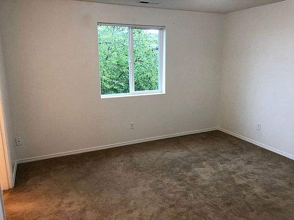 South Master Bedroom (1)