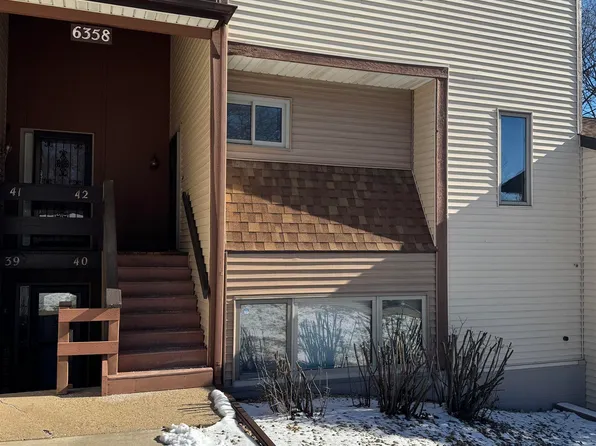 6358 N Allen Rd Unit 42, Peoria, IL 61614
