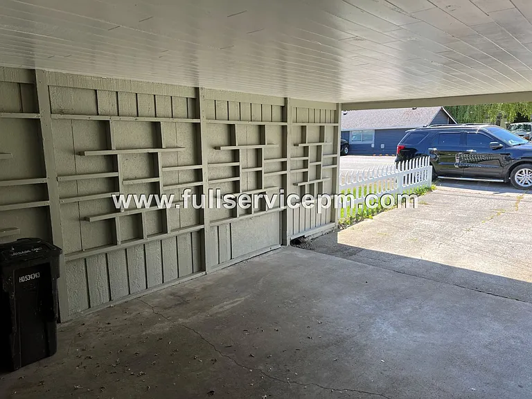9101 Corbin Dr #1-3 — Photo 26