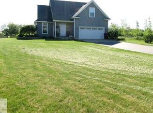 3721 Smithville Rd, Eaton Rapids, MI 48827