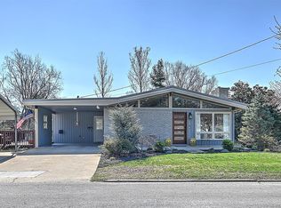 704 Oak Grove Ave, Greeneville, TN 37745