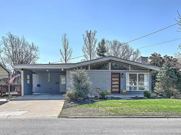 704 Oak Grove Ave, Greeneville, TN 37745
