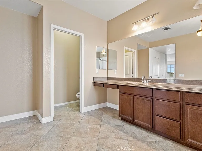 53051 Imperial St — Photo 29