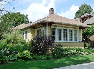 705 S East Ave, Oak Park, IL 60304