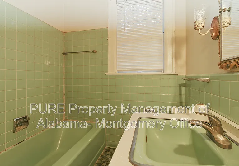 1308 Rosa L Parks Ave — Photo 14