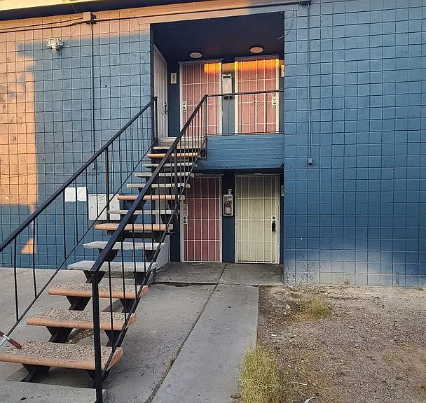 2937 Stewart Ave — Photo 18