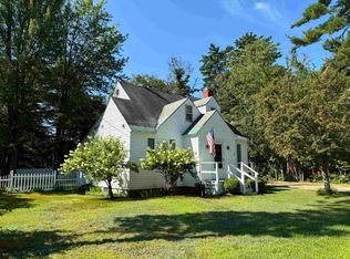 131 Grove St, North Conway, NH 03860