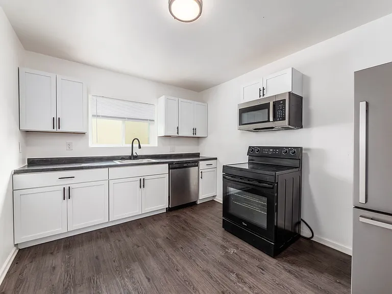 940 Shoemaker Ave #2 — Photo 20