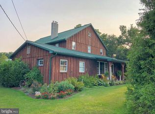 876 McDowell Rd, Greencastle, PA 17225