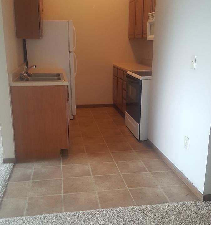 664 Faidley Ct APT 4, Grand Island, NE 68803 Zillow