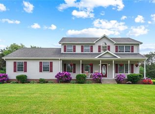 414 Dinnerbell Rd, Butler, PA 16002