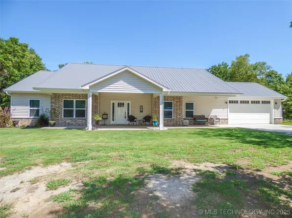 414467 E 1090th Rd, Checotah, OK 74426