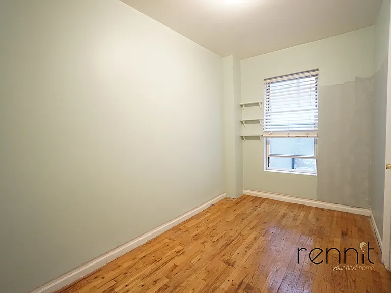 370 Bedford Ave #7 — Photo 5