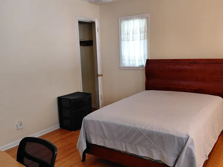 6412 Mendelssohn Ln — Photo 3