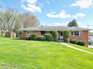 1440 Grandview Ave, Washington, PA 15301