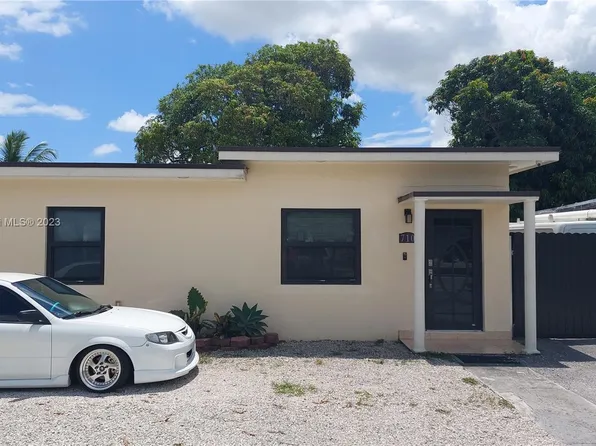 710 E 44th St, Hialeah, FL 33013