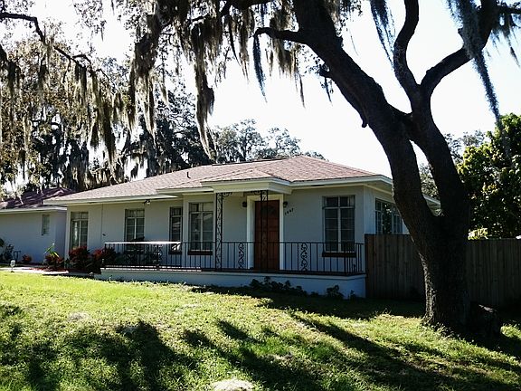 5th image of 1447 Drew St