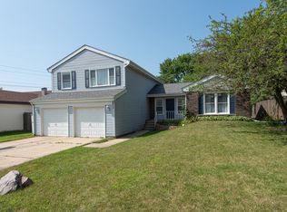 658 Cochise Cir, Bolingbrook, IL 60440