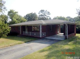 518 Collins St, Kannapolis, NC 28083
