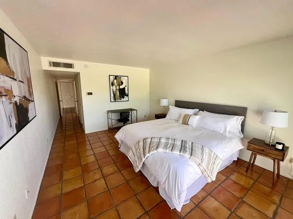 5010 E South Regency Cir, Tucson, AZ 85711