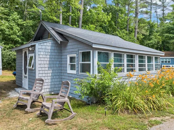 2 Winnisquam Shore #2, Tilton, NH 03276