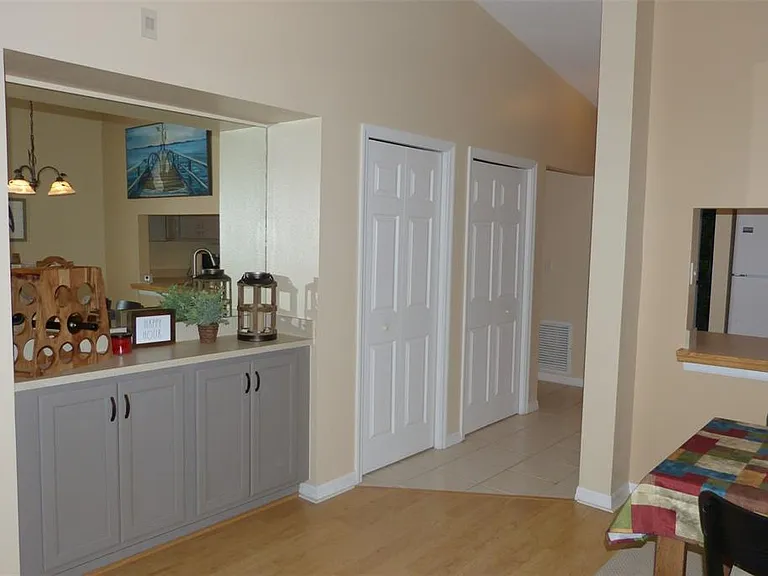 1610 Seascape Cir #1610 — Photo 8