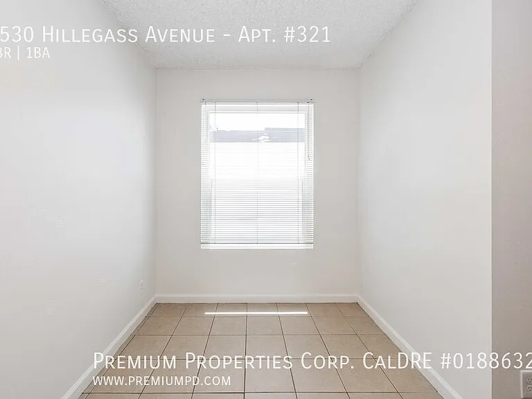 Hillegass Terrace — Photo 32