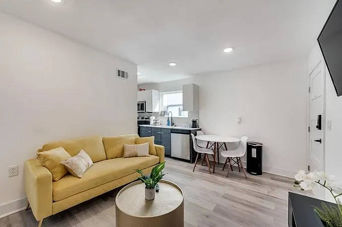 4416 San Jacinto St #103 — Photo 3