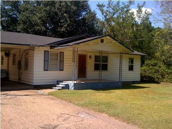 507 Strange Ave, Saraland, AL 36571