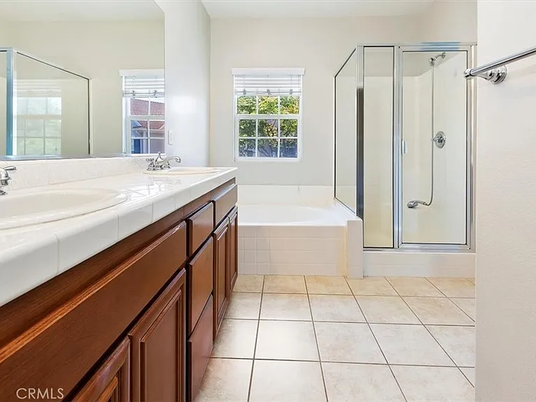 15 Wildflower Pl — Photo 20