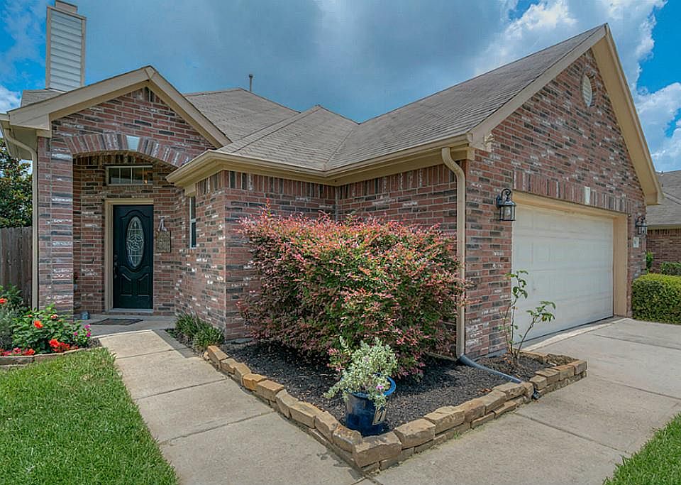 1st image of 18510 Sunrise Pines Dr