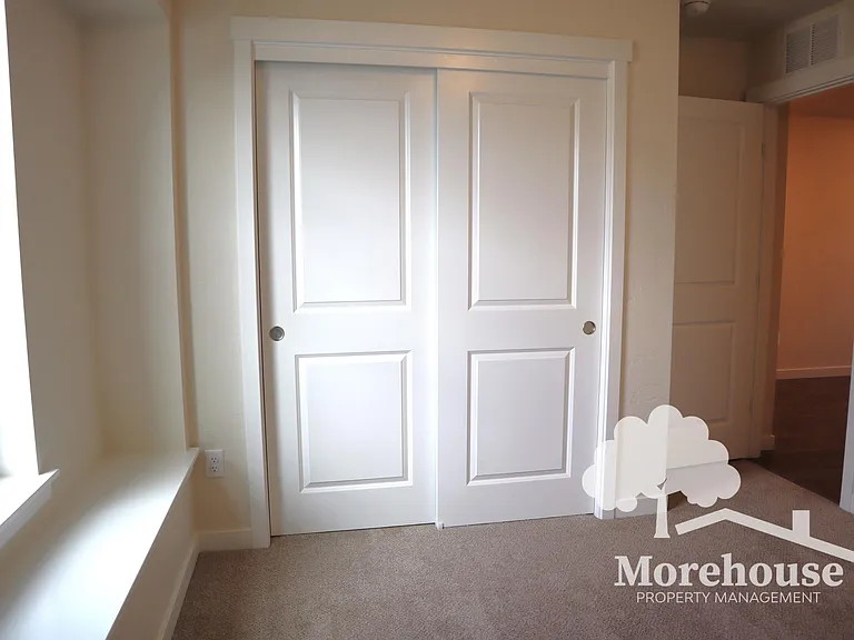 12423 Smugglers Basin St — Photo 6