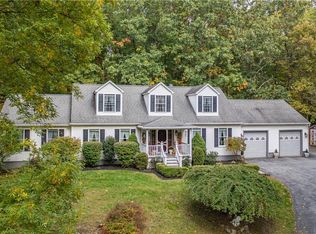 88 Baxter Rd, Red Hook, NY 12571