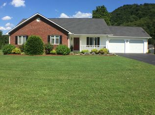 211 Mayfield Dr, Elizabethton, TN 37643
