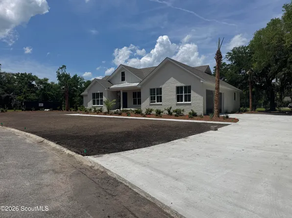 32 Pearl Ct, Waverly, GA 33859
