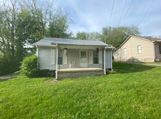 203 White Oak St, Hartsville, TN 37074