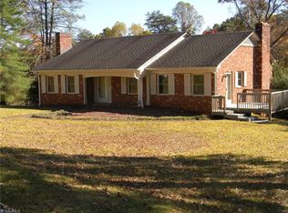 709 Tern Ln, Madison, NC 27025
