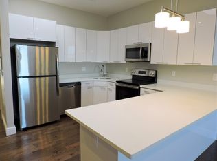 47 Bay State Rd #5S, Boston, MA 02215