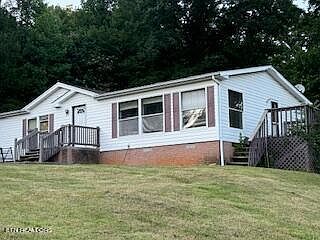1st image of 2924 Meghans Ln